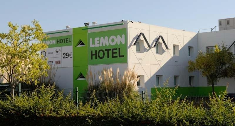 Lemon Hotel Le Coteau ภายนอก รูปภาพ
