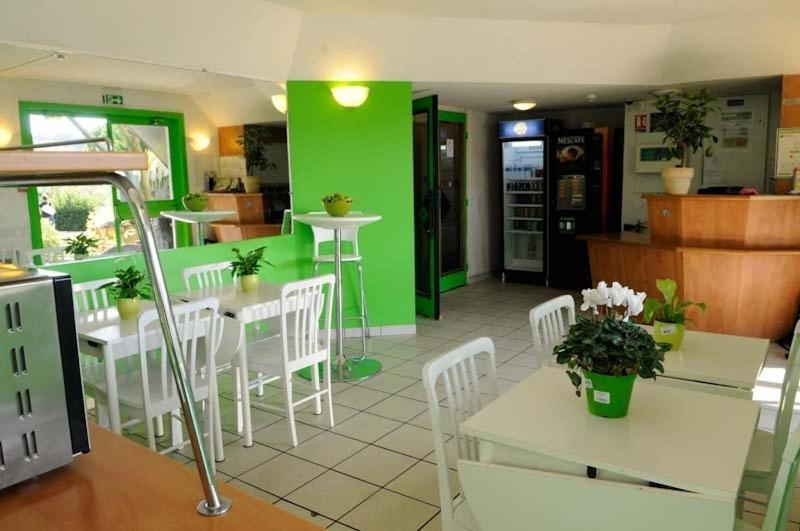 Lemon Hotel Le Coteau ภายนอก รูปภาพ