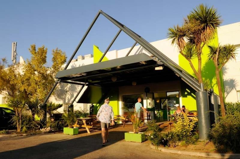 Lemon Hotel Le Coteau ภายนอก รูปภาพ